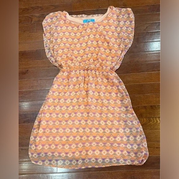 Francesca’s buttons peach geometric print chiffon dress size medium - Picture 2 of 7